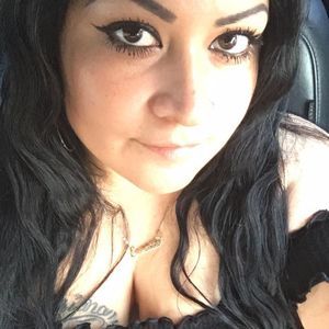 Meet your Posher, Evette